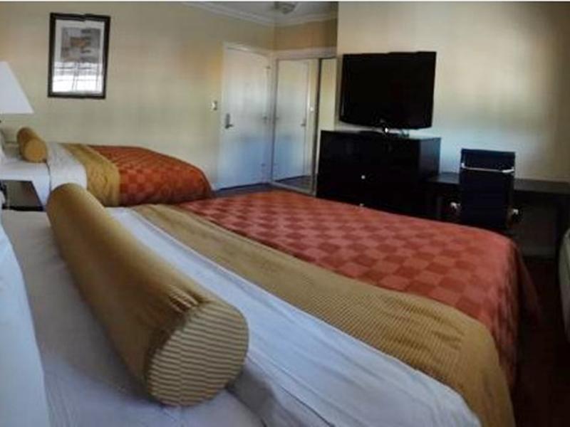 Inn Metropolitan &